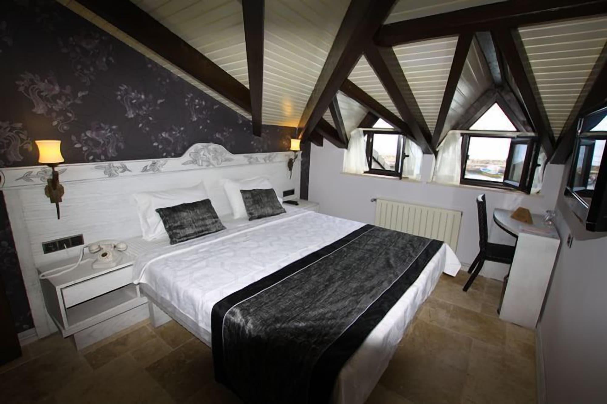 Assos Behram Special Class Hotel Adults Only Zewnętrze zdjęcie