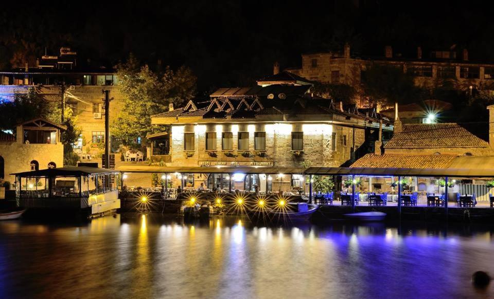 Assos Behram Special Class Hotel Adults Only Zewnętrze zdjęcie