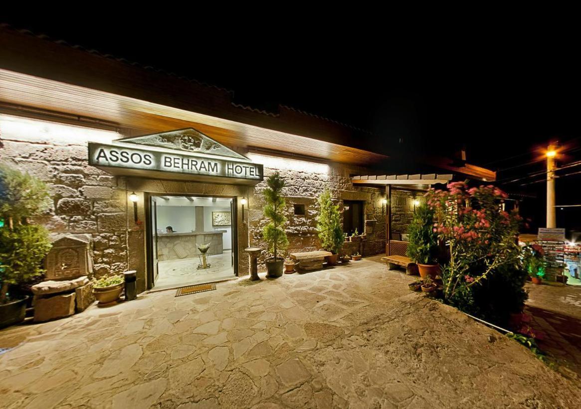 Assos Behram Special Class Hotel Adults Only Zewnętrze zdjęcie
